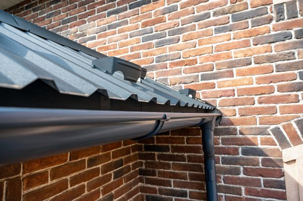Brick Veneer Siding Installation in Santa Monica