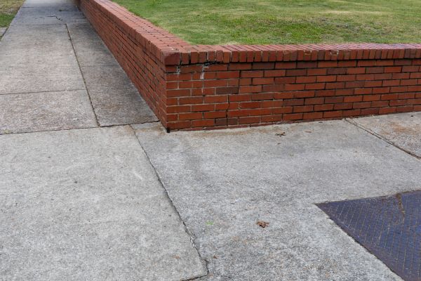 Brick Retaining Wall Repair in Santa Monica
